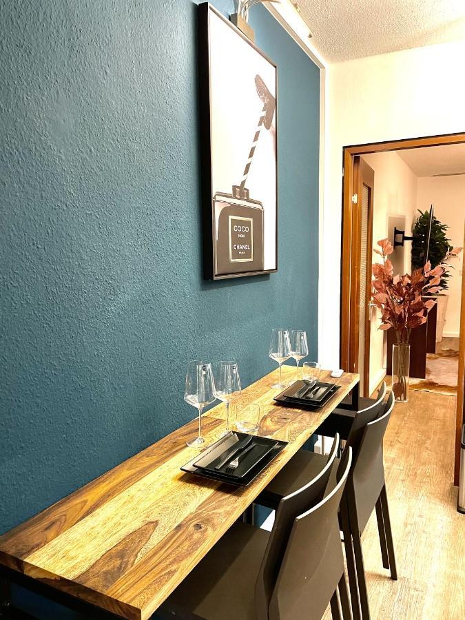 Boutique Apartment Am Bahnhof Friburgo em Brisgóvia Exterior foto