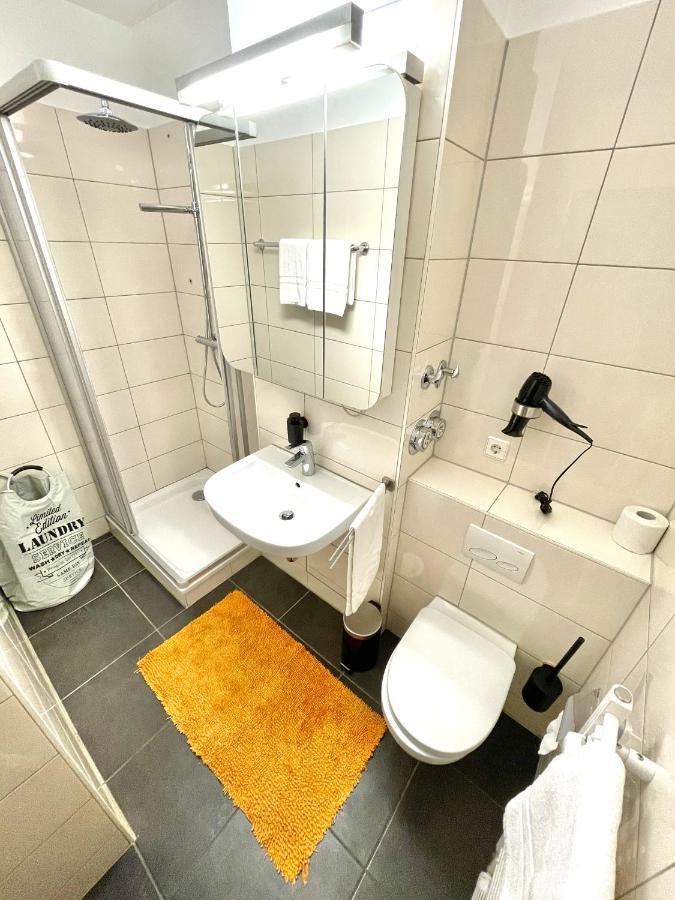 Boutique Apartment Am Bahnhof Friburgo em Brisgóvia Exterior foto